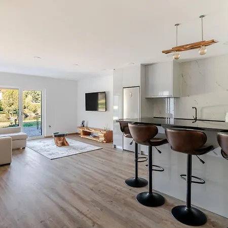 Serracao House - Geres Vakantiehuis *