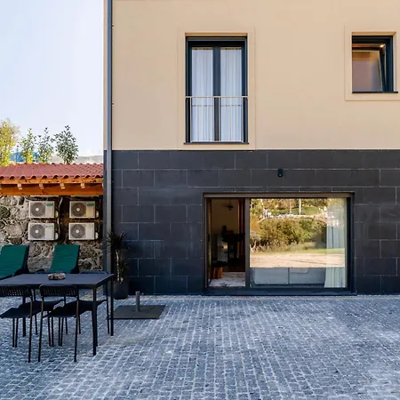 Serracao House - Geres 度假居